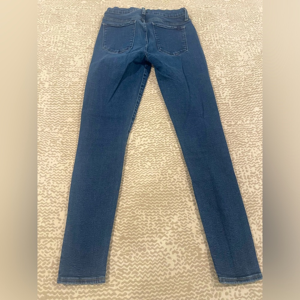 EUC Joe’s Maternity Jeans. Small. - Picture 4 of 4